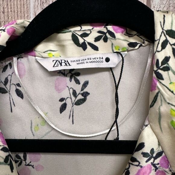 Zara Ecru printed piped floral button down shirt NWOT - Picture 5 of 14